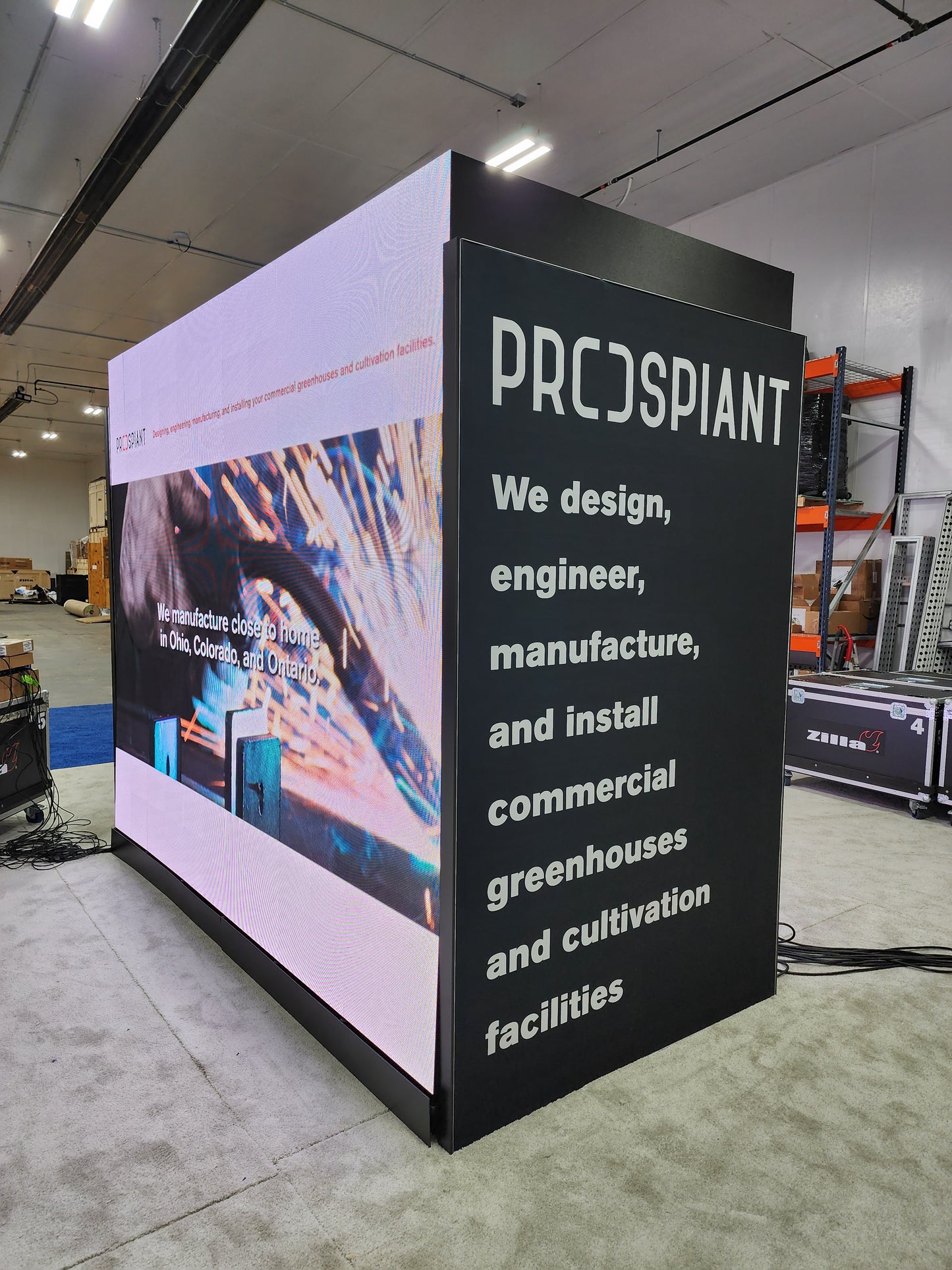 ZillaLED. Double-sided 10' Video Wall Display, 60 Panel