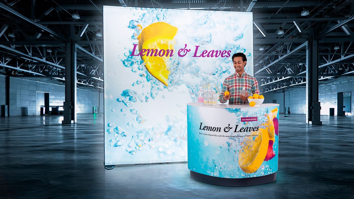 Expand Portable Lightbox - 94.5"W x 94.5"H